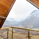 Bujtina Malsori, 게스트하우스 *