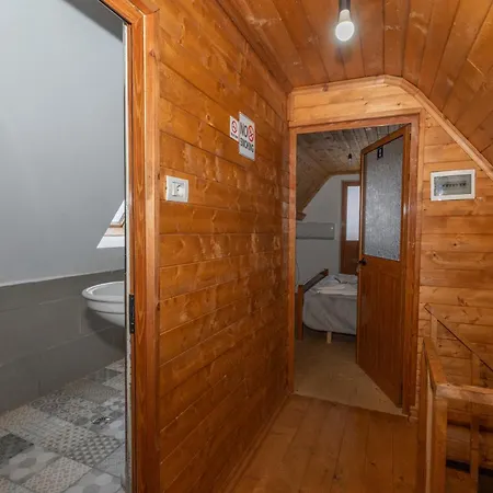 Bujtina Malsori, 3*