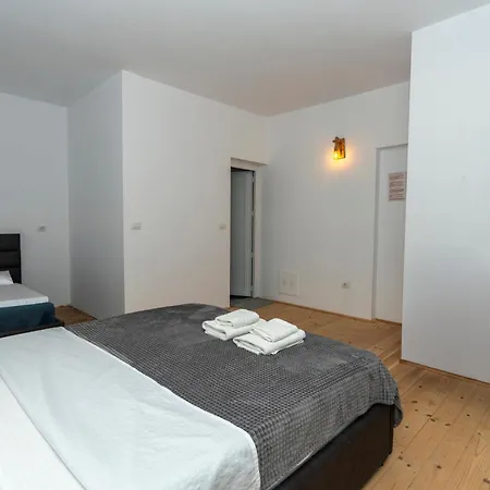 Guest house Bujtina Malsori, Theth