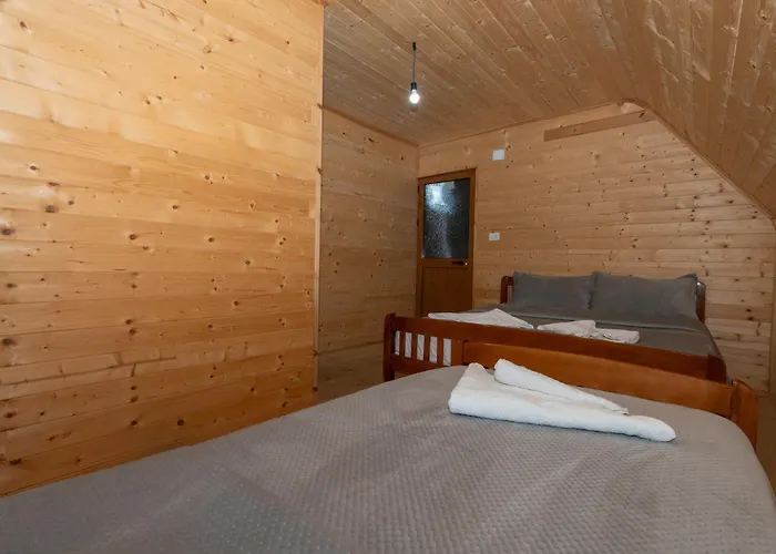 Maison d'hôtes Bujtina Malsori, *